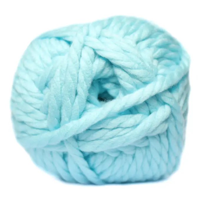 CHARITY MEGA CHUNKY SOLID    300G  - AQUA                                                    >33-57